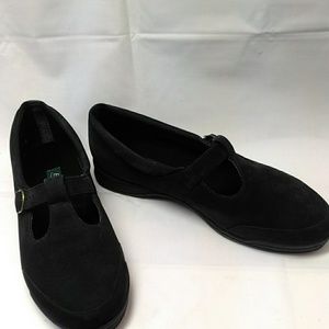 Make Offer! Easy Spirit buckle up shoes 8.5 M